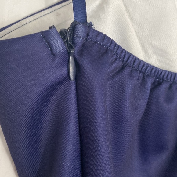 Flower cross cross strap dress - Picture 4 of 5